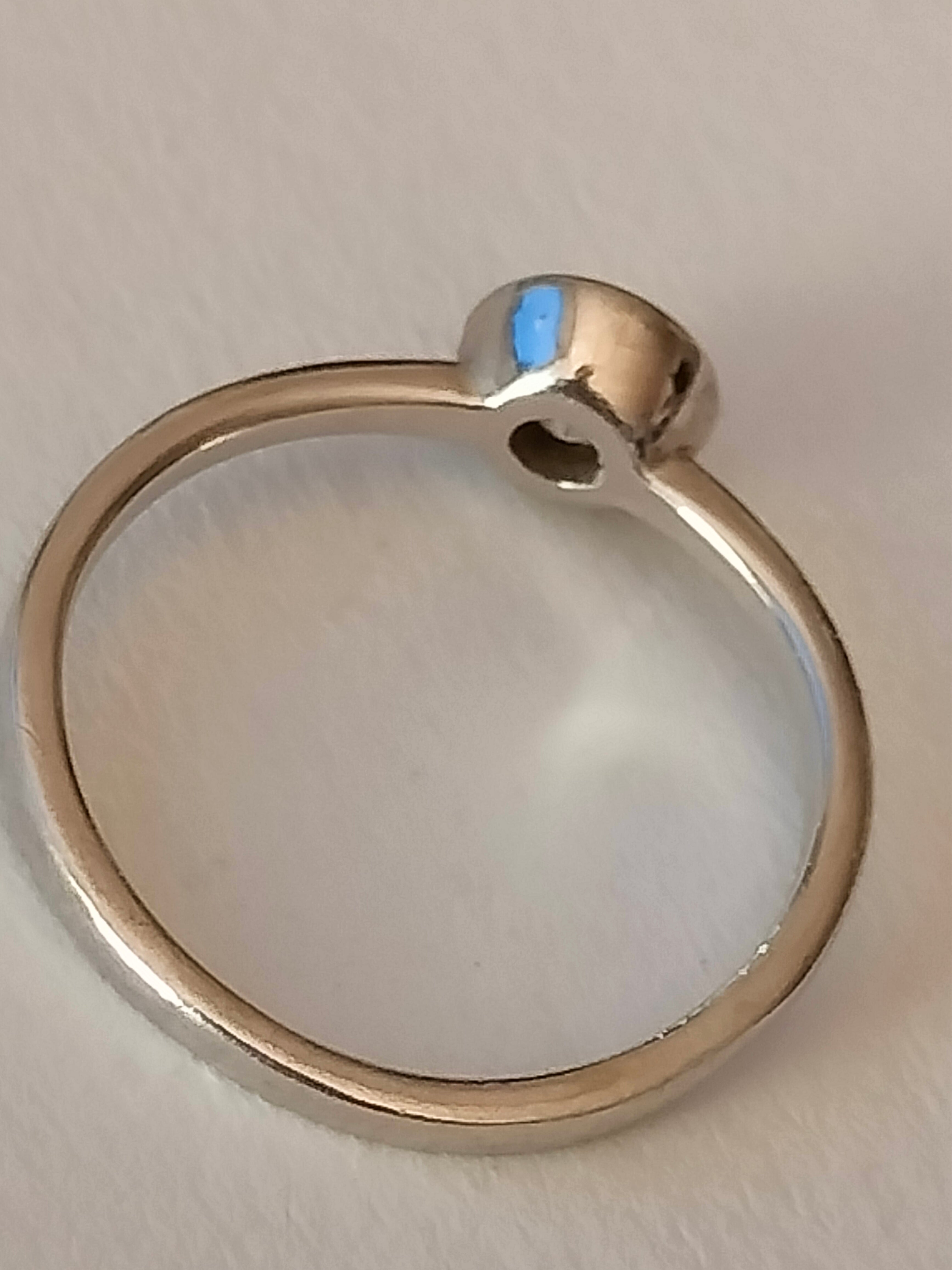 Modern silver ring, 17.9mm, 925 silver, CZ stones