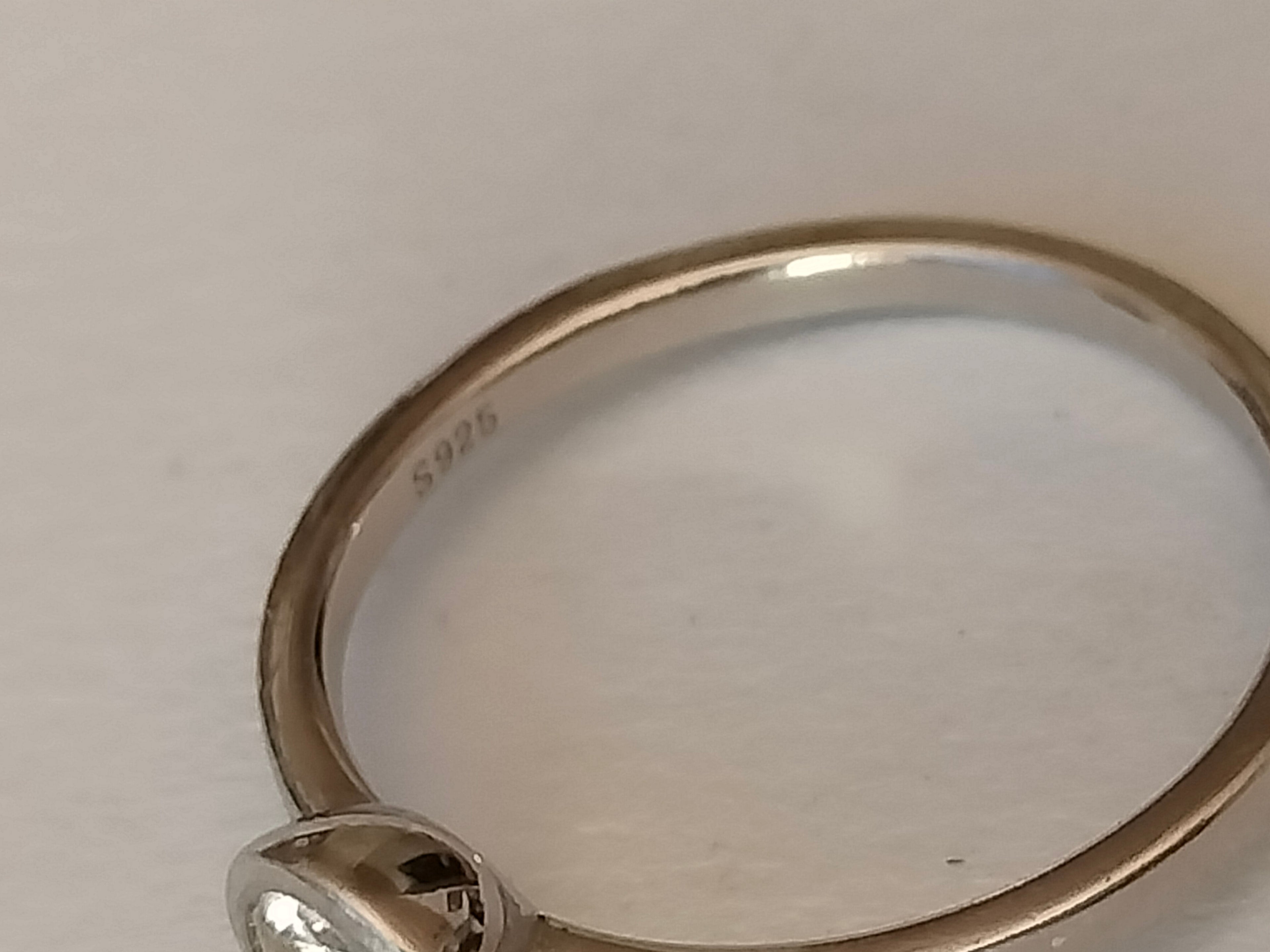 Modern silver ring, 17.9mm, 925 silver, CZ stones